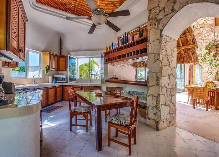 Private Pool With Stunning Views Of The Ocean The Ultimate Spot To Relax And Unwind Pousada Akumal